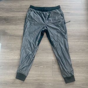Nike jogging pants